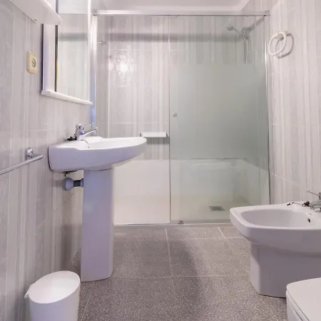 Holiday home Bellamar B - A Primera Linea De Mar En Llanca. - Es-228-20 Llanca