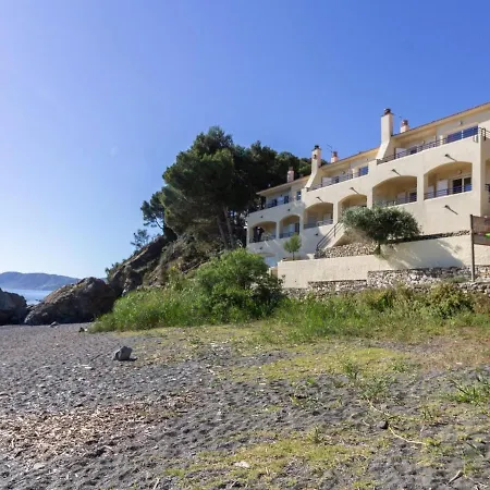 Bellamar B - A Primera Linea De Mar En Llanca. - Es-228-20 Holiday home